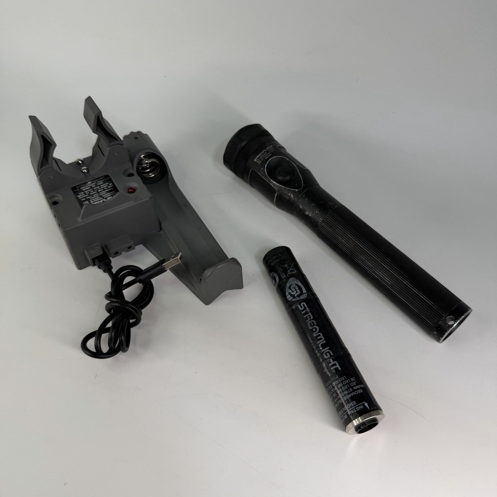 Streamlight Stinger LED Flashlight Piggyback Charger Model 75205 TESTED WORKS